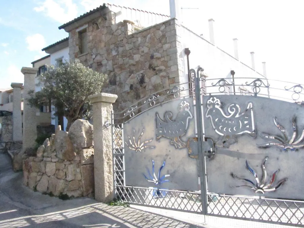 Bed&Breakfast Mare Isole La Maddalena  3*, La Maddalena (Sassari) Italia