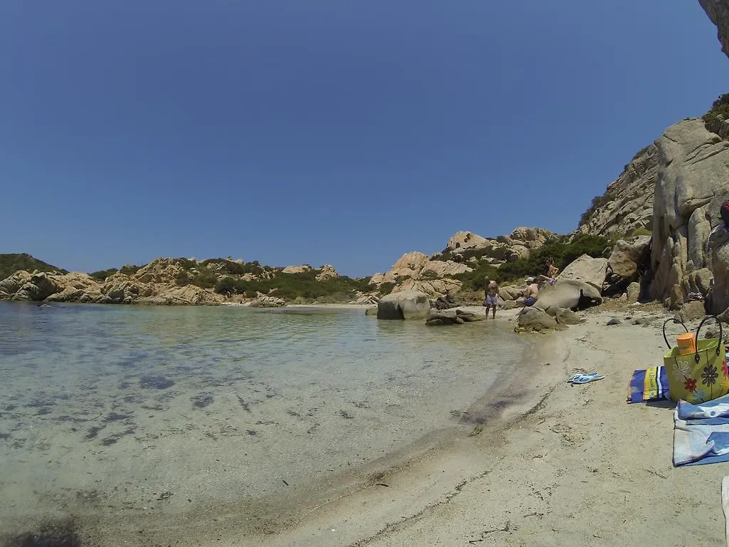 Bed&Breakfast Mare Isole La Maddalena  3*, La Maddalena (Sassari) Italia