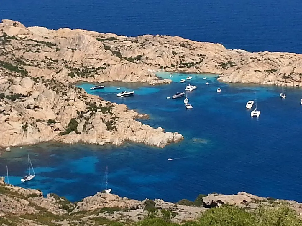 Bed&Breakfast Mare Isole La Maddalena  3*, La Maddalena (Sassari)