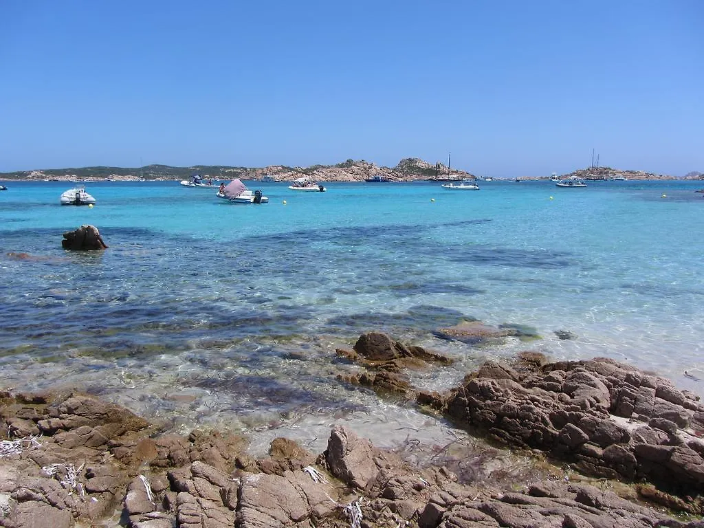 Bed&Breakfast Mare Isole La Maddalena  3*, La Maddalena (Sassari) Italia